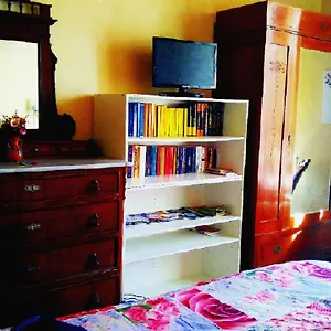  Habitación en casa particular La Lilla Italia